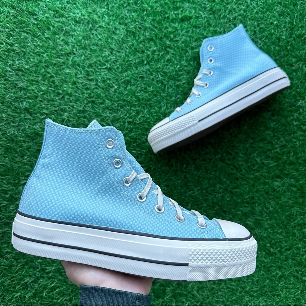 🎁Converse Chuck Taylor All Star Ctas Lift Hi Infinity Pool - Picture 2 of 9